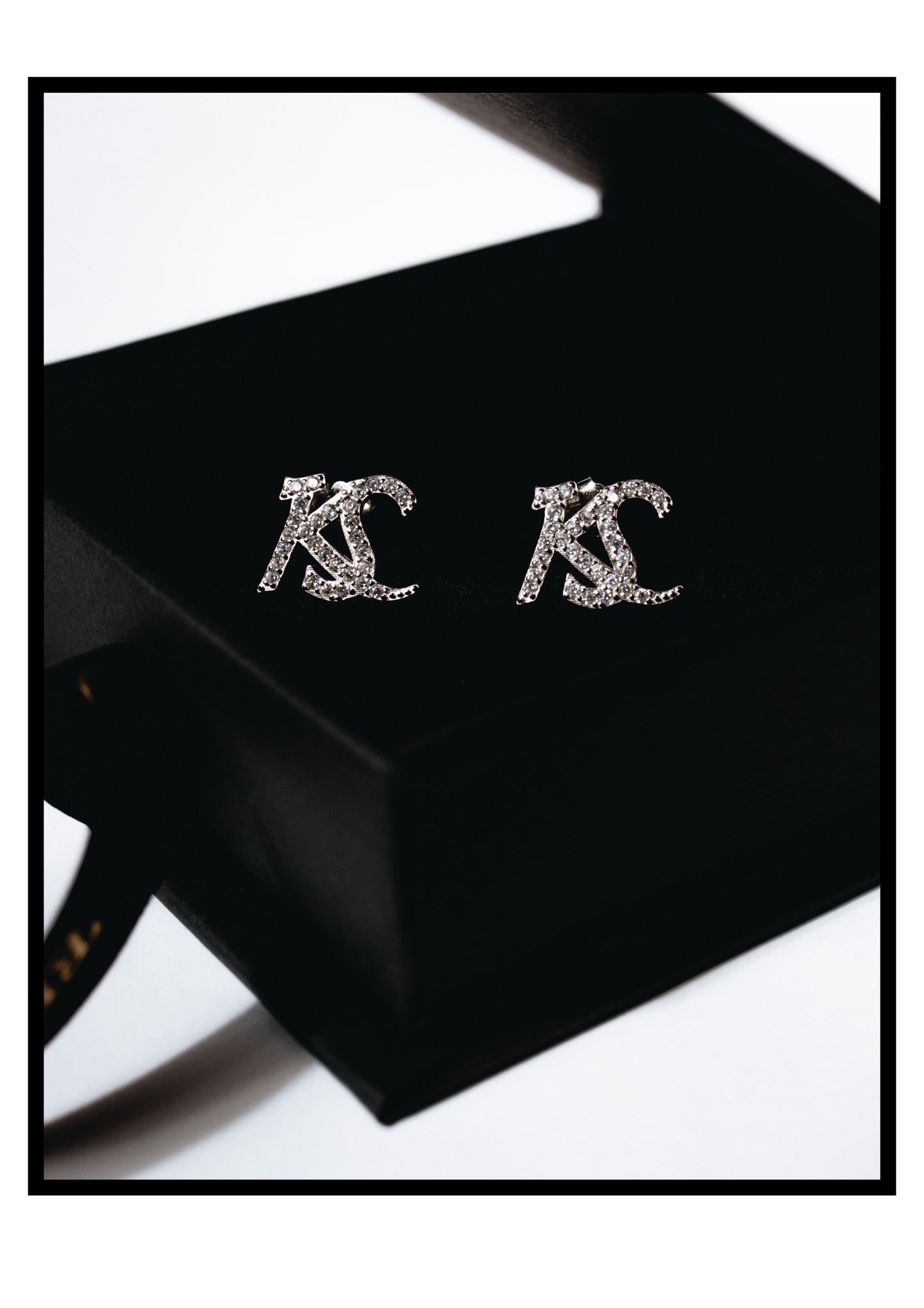 KS SIGNATURE EARRINGS PURE SILVER