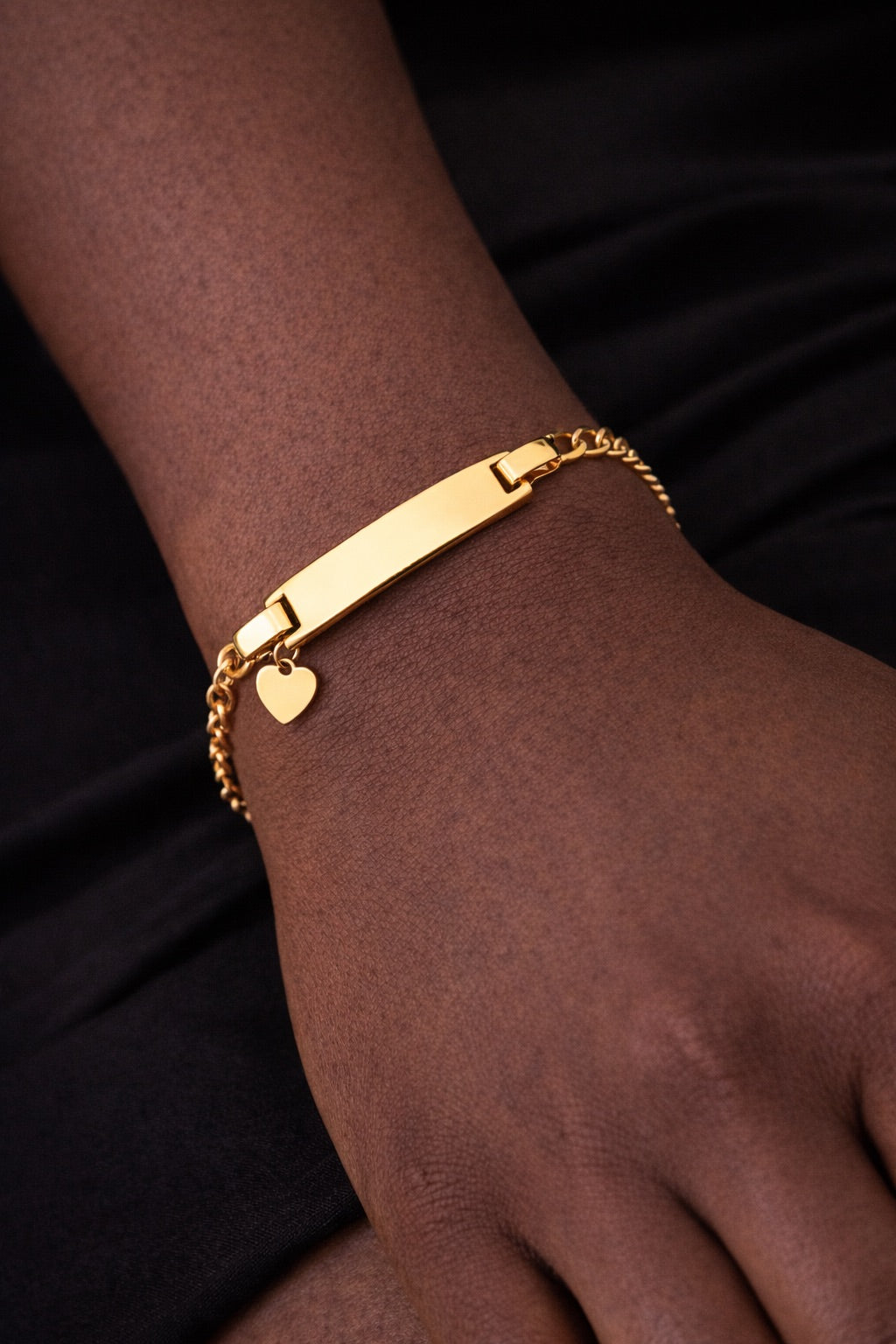 CUPID BAR BRACELET
