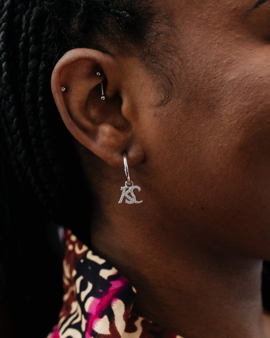 KS SIGNATURE HOOP EARRINGS SILVER