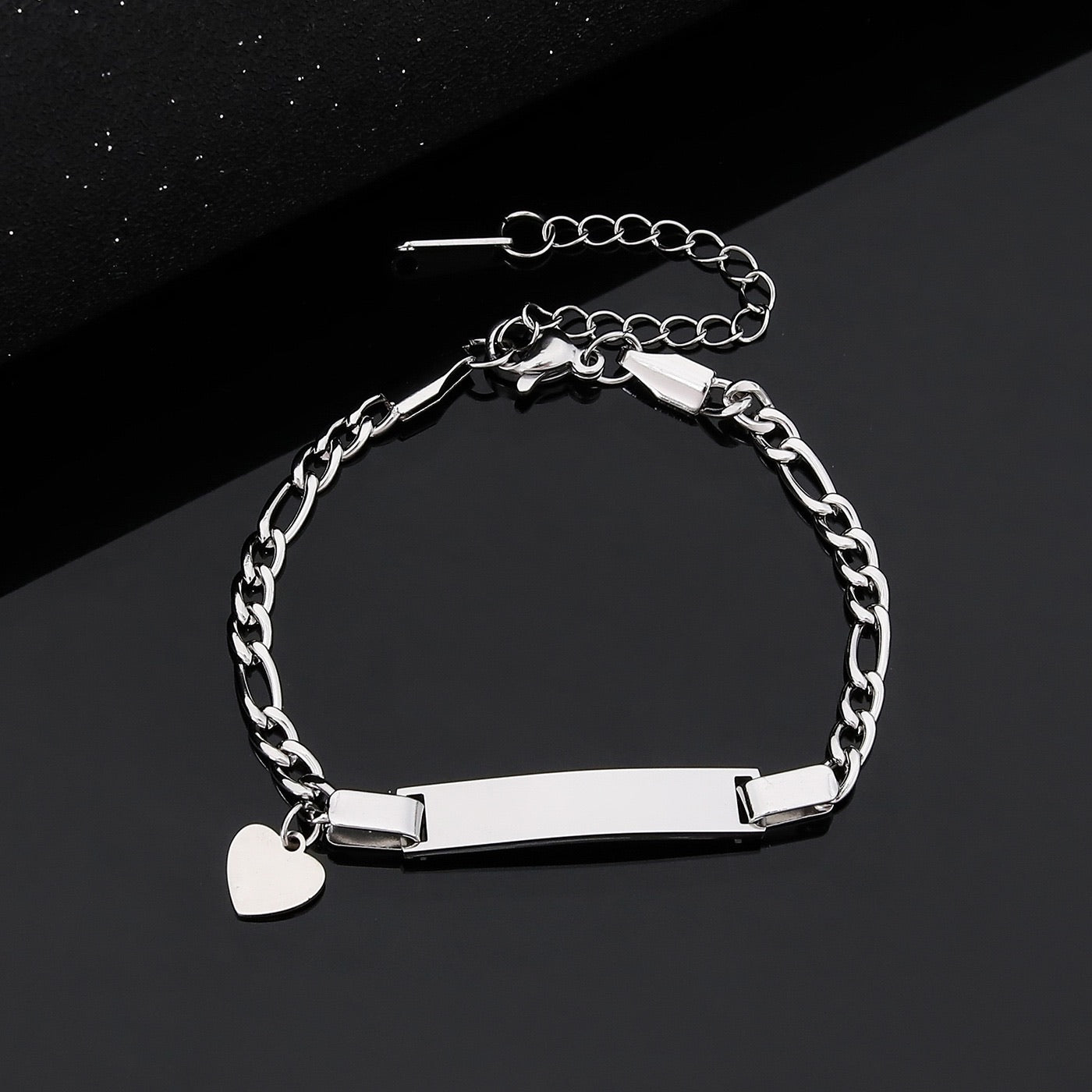 CUPID BAR BRACELET