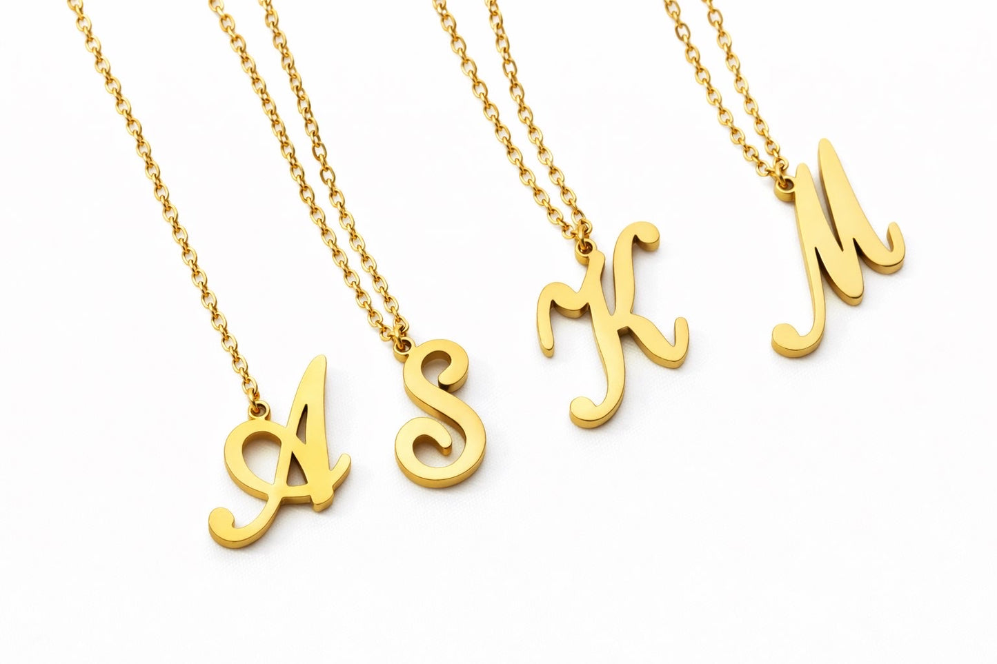 SINGLE LETTER NECKLACE