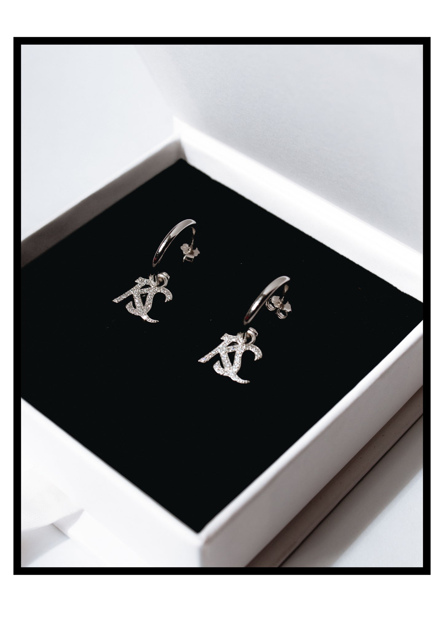 KS SIGNATURE HOOP EARRINGS SILVER